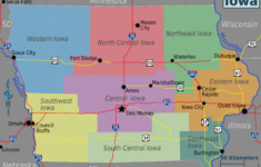 Map Of Iowa Overview Map Regions Worldofmaps Online Maps And