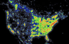 The Way This US Light Pollution Map Cuts Down Right In The Middle Is